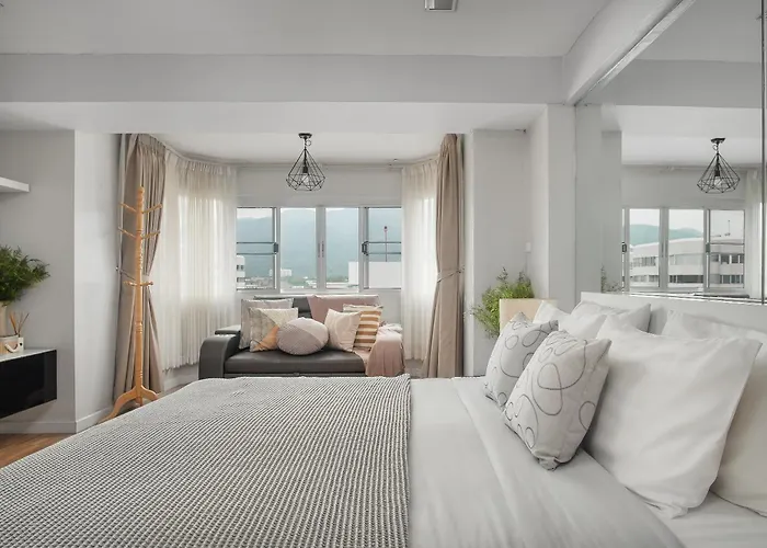 Cozy A At Nimman Studio Room In Condominium